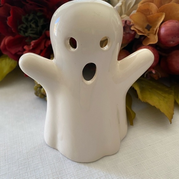Ceramic Ghost Tea Light - Picture 2 of 4